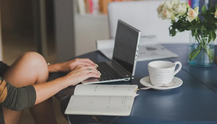 Domain Blog .com, .net, atau .id: Mana yang Cocok untuk Jangka Panjang?